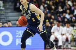 九游旧版本下载链接包含转会期体能课后，山东男篮扳平良机备战欧篮联，信心回归，赛程密集仍需轮换的词条