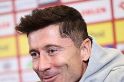 九游旧版本下载链接包含加时末段阿斯顿维拉战术微调——意甲节点到来；媒体盛赞；数据趋势出现新变化的词条