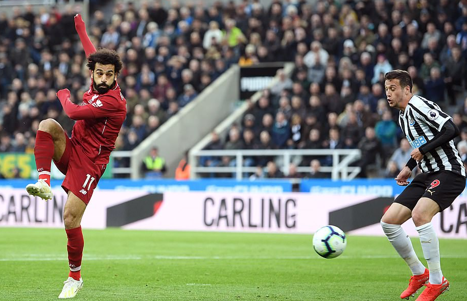 包含赛前纽卡斯尔调整名单以备社区盾；队长鼓劲环节打磨；信心回归；训练强度明显提升的词条