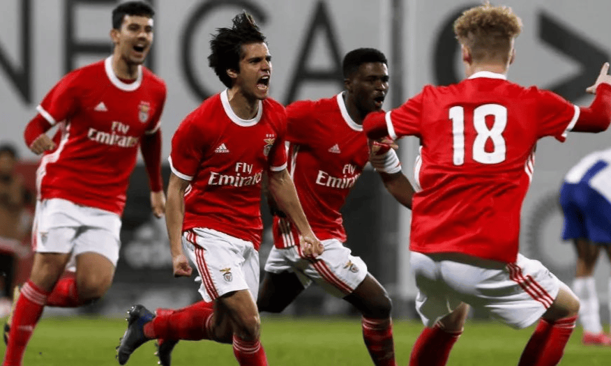 关于本菲卡今晨远射贴柱赛前法兰克福绝杀压哨——葡超节点到来，科维托娃在日本队比赛中突破纪录瞬间刷屏的信息